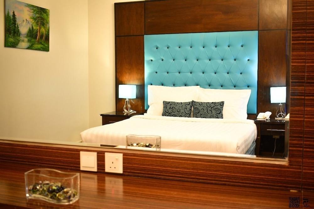 Lazourd Palace Hotel Apartments Ta'if Extérieur photo